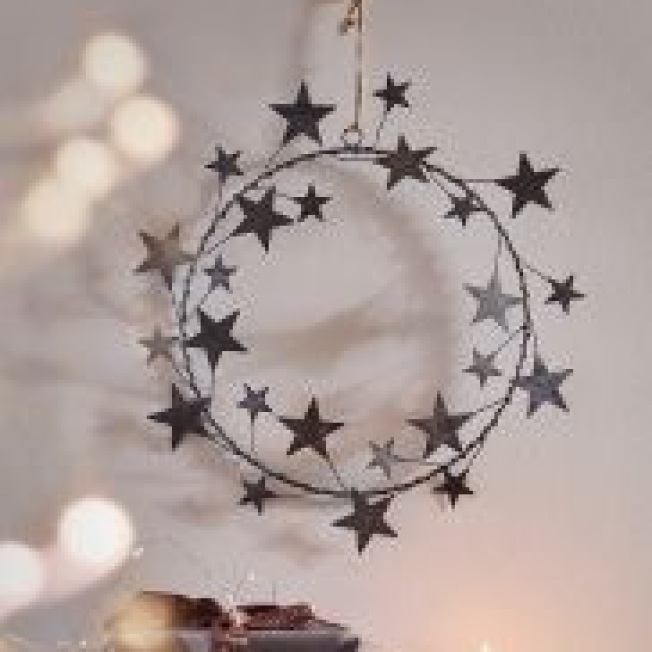 Zinc star wreath Cox and cox